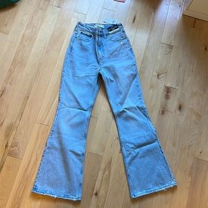 Abercrombie & Fitch Curve Love Vintage Flare 25/0s